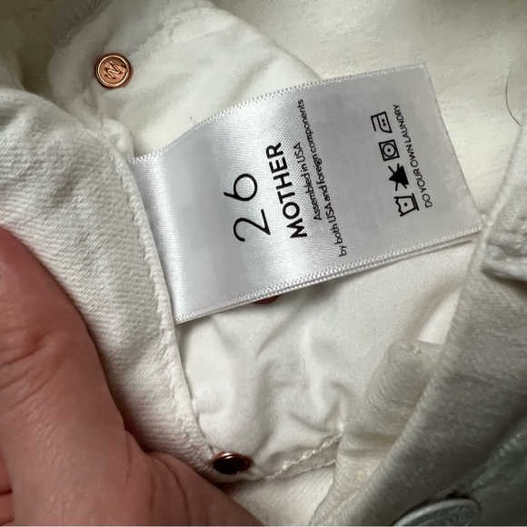 MOTHER High Waisted Looker Ankle Fray in stayin’ alive - Picture 6 of 8